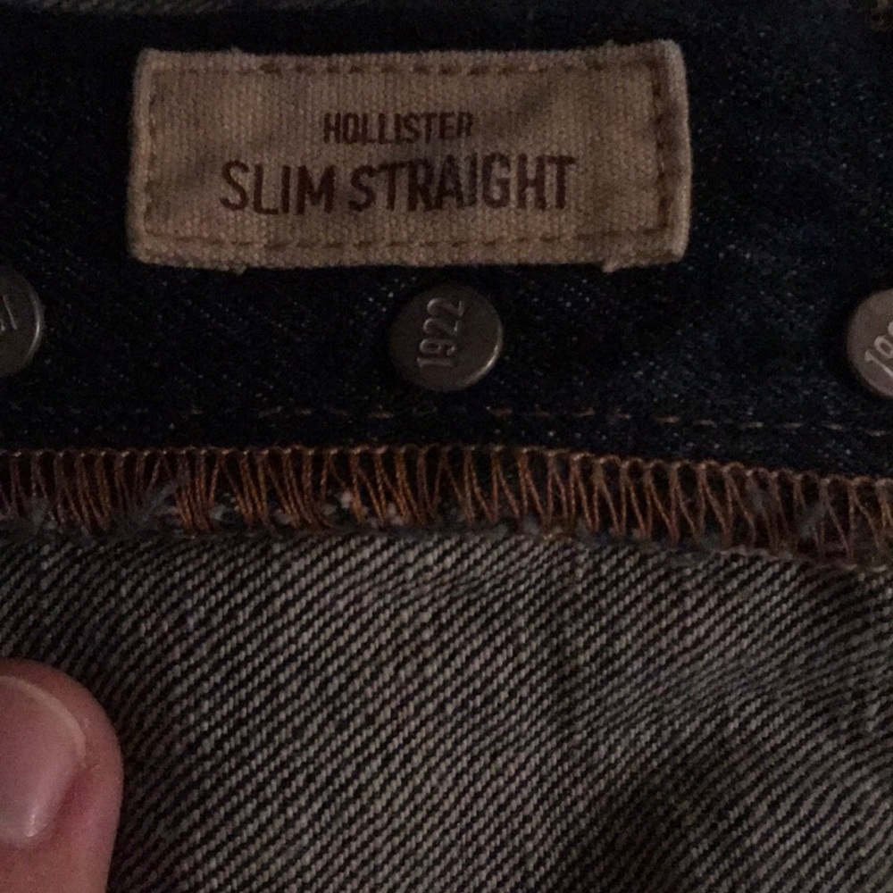 Hollister Jeans 32x34 Slim Straight - Picture 5 of 5